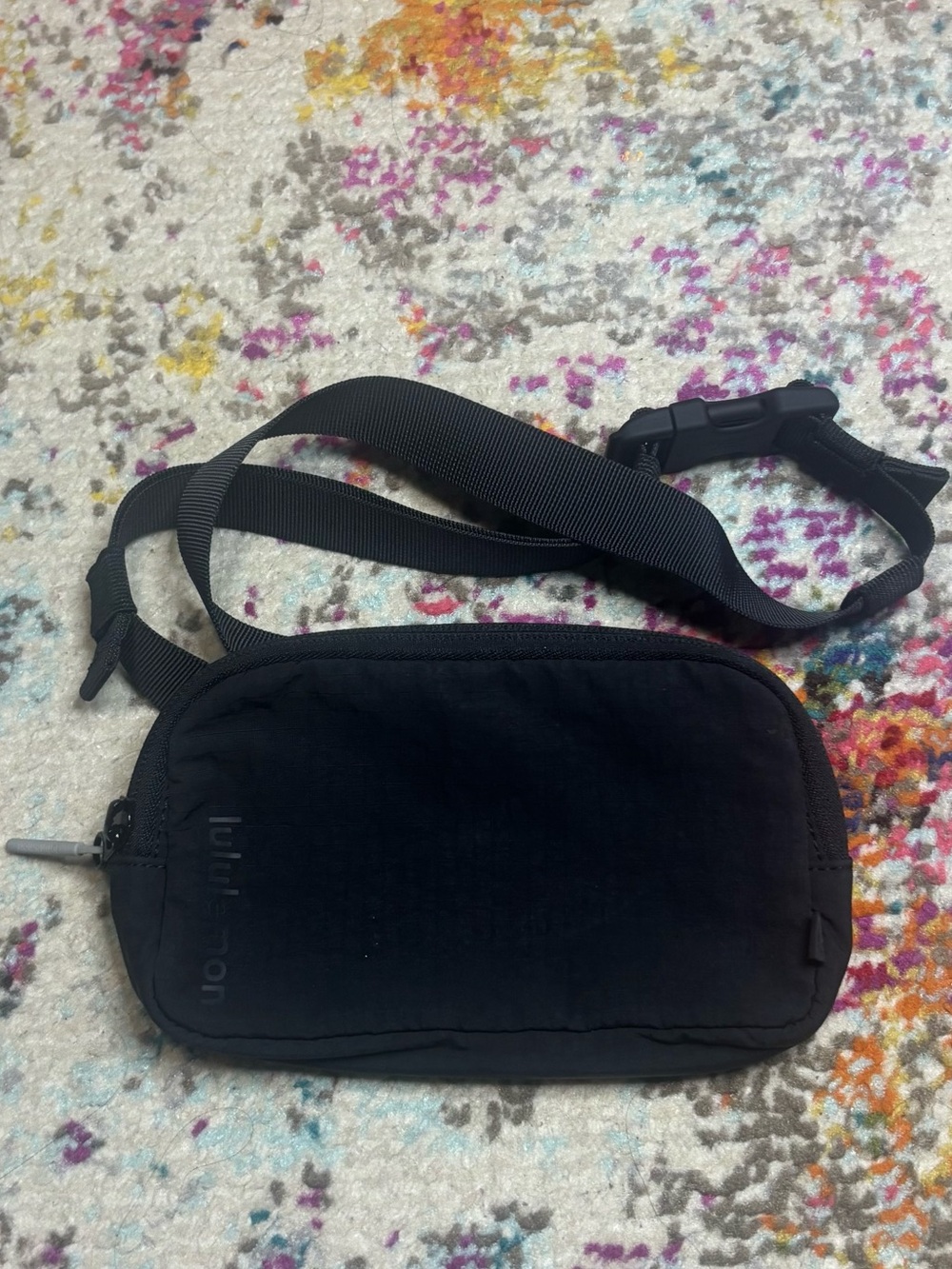 Lululemon Mini Black Beltbag